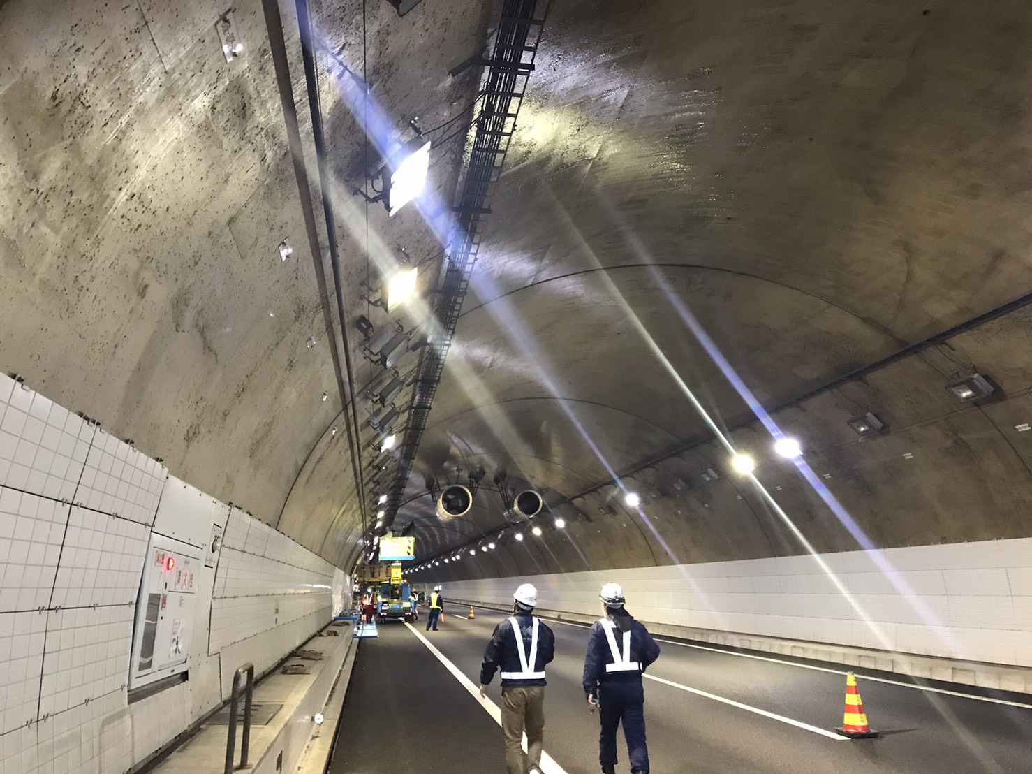 ⑥高速道路（トンネル※鋼繊維下地）