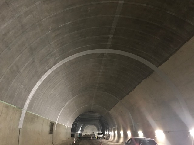⑤高速道路（トンネル） 01